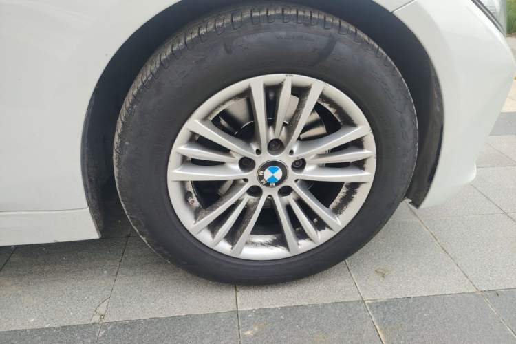 Used BMW 3 Series 2013 320Li Fashion Model
