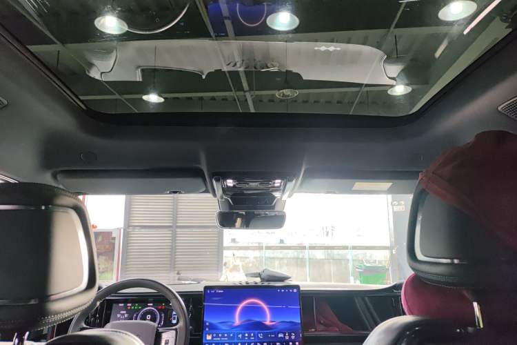 Used Formula Leopard Leopard 5 2023 Navigator Edition
