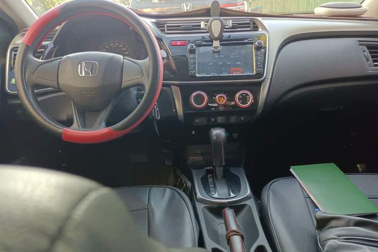 Used Honda City 2015 1.5L CVT Luxury Edition