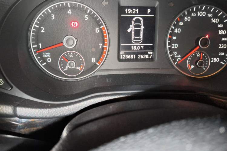 Used Volkswagen Passat 2014 1.8TSI DSG Prestige Navigation Edition
