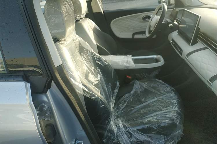 Used Dongfeng NAMMI 01 2024 New Edition 330 Plus Smart+
