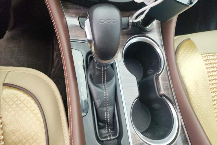 Used Buick Envision 2016 20T Two-Wheel-Drive Elite Model
