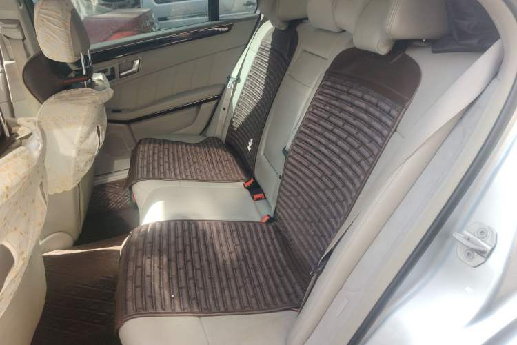 Used Mercedes-Benz E-Class 2013 E 260 L CGI Elegant Model
