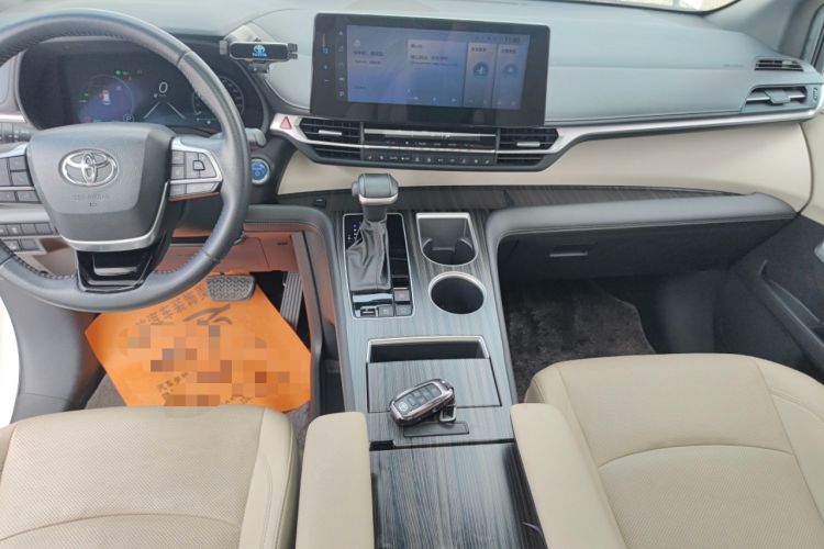 Used Toyota SIENNA 2021 2.5L Hybrid Ultimate Edition Audio And AC Panel