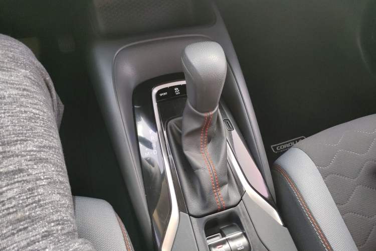 Used Toyota Corolla 2021 1.2T S-CVT Elite PLUS Edition Gear Lever