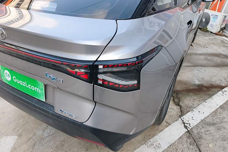 Used Toyota bZ3 2024 517 km Elite PRO