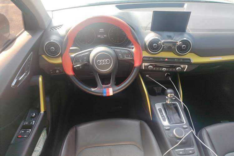 Used Audi Q2L 2018 35 TFSI Fashion Dynamic Version China VI Emission Standard
