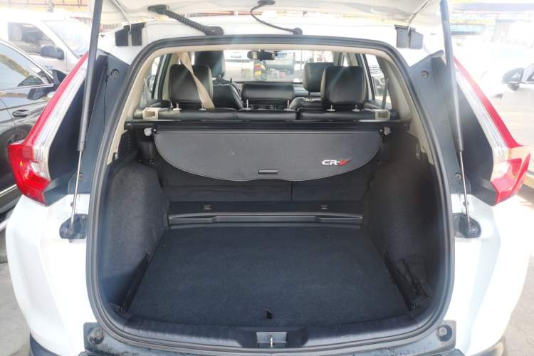 Used Honda CR-V 2019 240TURBO CVT 2WD Comfort Version China VI Emission Standard Trunk