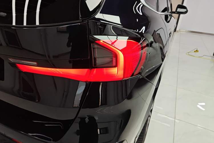 Used BMW X1 2023 xDrive25Li X Design Package Exterior 6