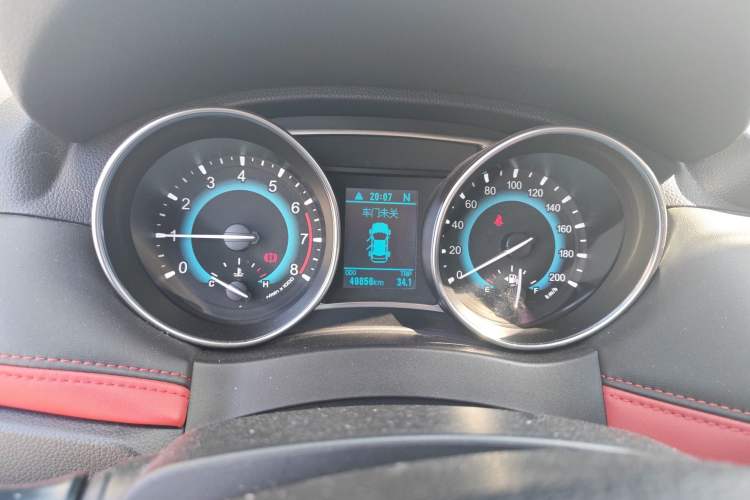 Used Haval H1 2016 Revised Version Blue Badge 1.5L AMT Luxury Edition