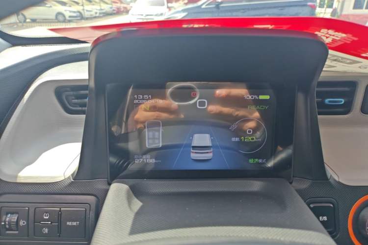 Used Wuling Hongguang MINIEV 2022 Easy Version Lithium Iron Phosphate