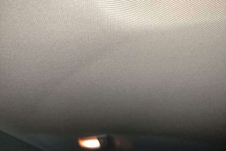 Used Chevrolet Cruze 2013 Hatchback 1.6T Automatic Flagship Model Headliner