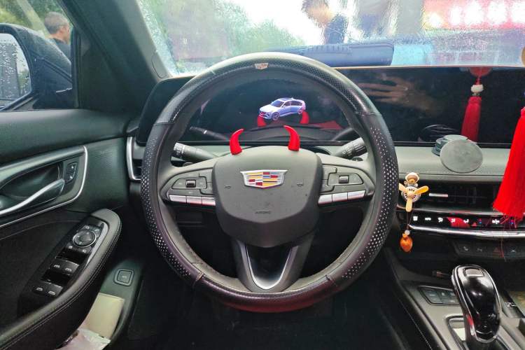 Used Cadillac CT5 2024 28T Luxury Pro Trim
