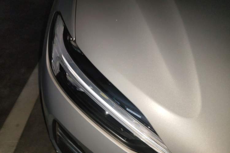 Used Volvo XC60 2024 B5 4x4 Smart Luxury Edition Right Front Headlight