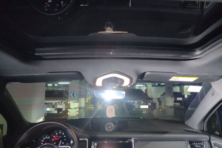 Used Porsche Macan 2018 Macan 2.0T