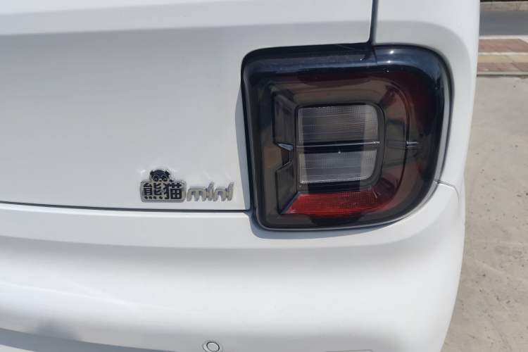 Used Geely Galaxy Panda 2024 Panda Mini 200km Endurance Bear