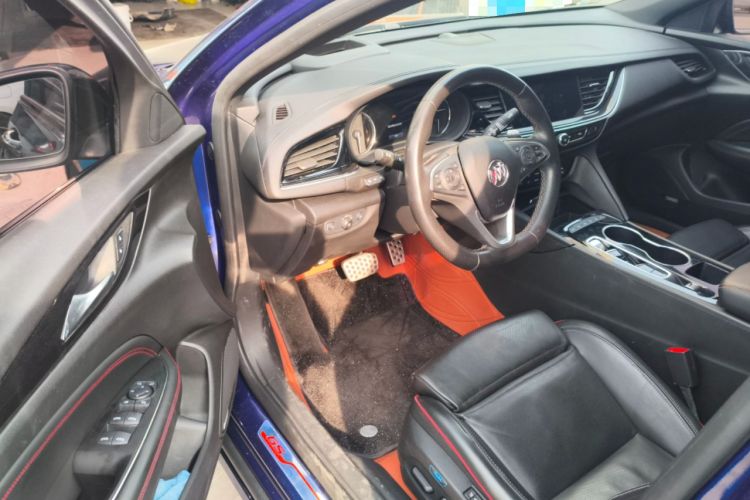 Used Buick Regal 2020 GS 28T Prestige Model Driver Seat