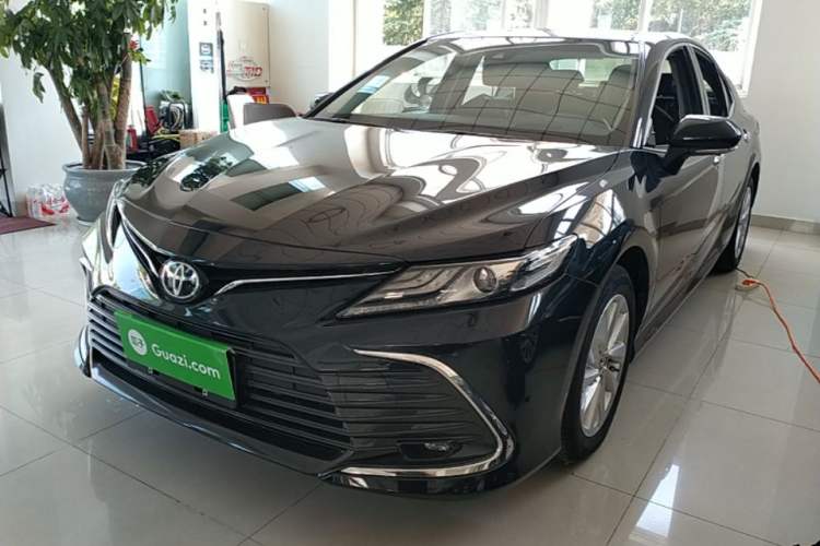 Used Toyota Camry 2021 2.0G Luxury Edition Guazi used car, China used car export, Used car for sale, Used Toyota cars, Cheapest cars for sale