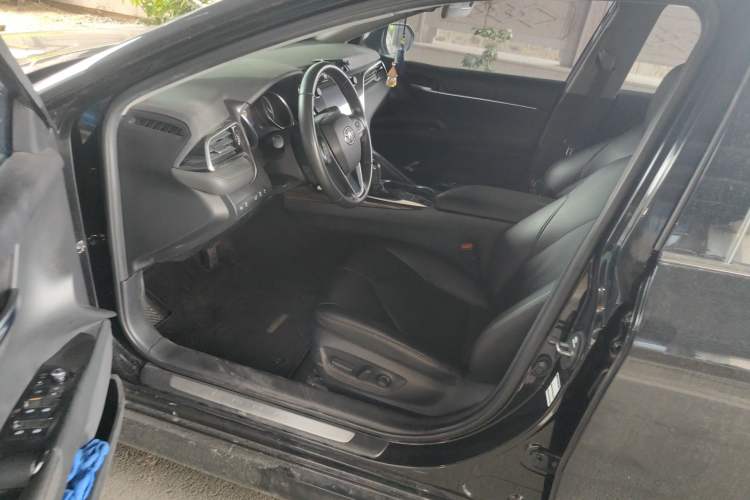 Used Toyota Camry 2019 Revised Version 2.0G Luxury Edition Driver Seat