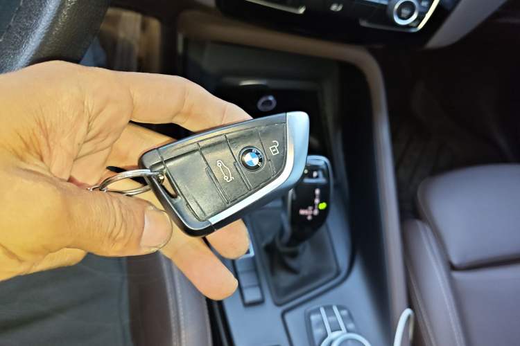 Used BMW X1 2020 sDrive25Li Leading Model
