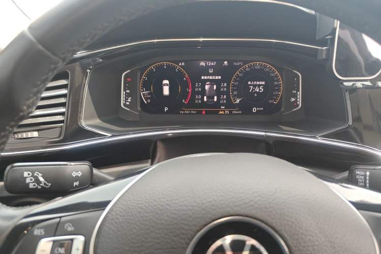 Used Volkswagen Tayron 2020 330TSI Two-Wheel Drive Luxury Connected Pro Edition
