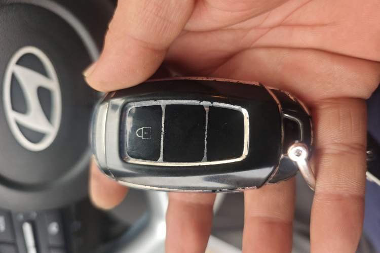 Used Hyundai Elantra 2023 1.5L CVT GLX Elite Edition
