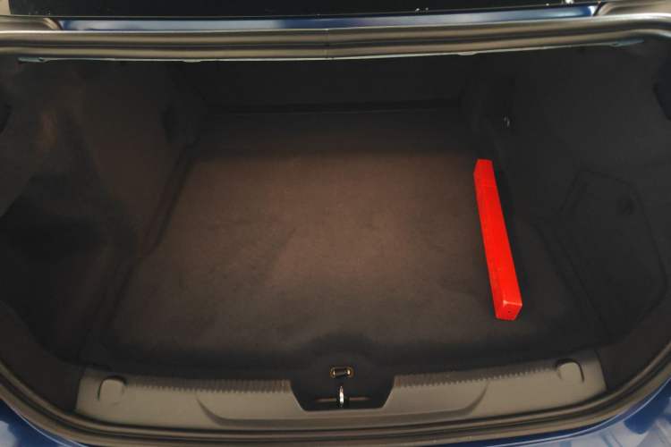 Used Jaguar XEL 2022 2.0T 250 PS R-DYNAMIC S Advanced Sport Edition Trunk