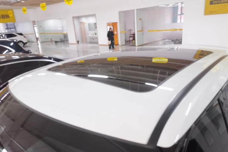 Used Honda UR-V 2020 240TURBO Front-Wheel Drive Elegant Edition Roof