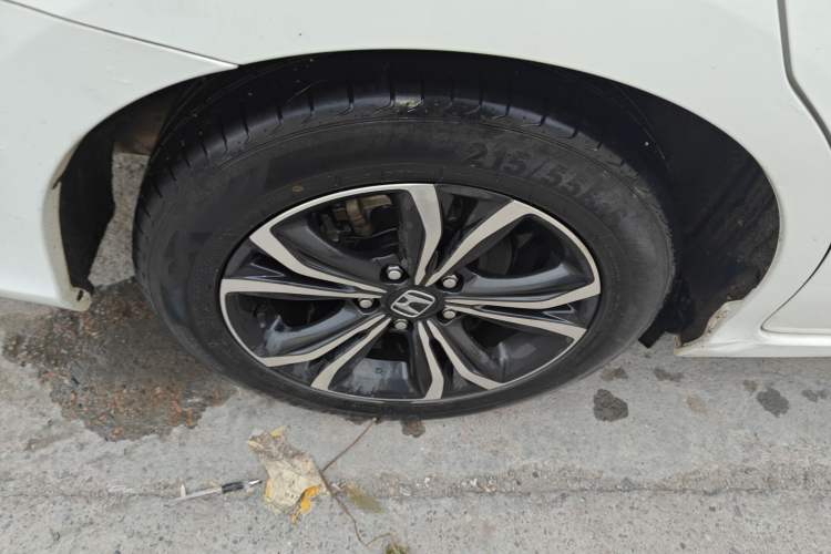 Used Honda Crider 2022 180Turbo CVT Luxury Edition Exterior 8