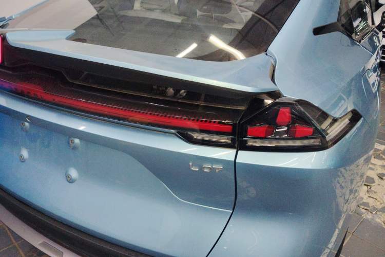 Used Deepal L07 2024 230Max Qiankun Intelligent Driving ADS SE Range-Extended Version
