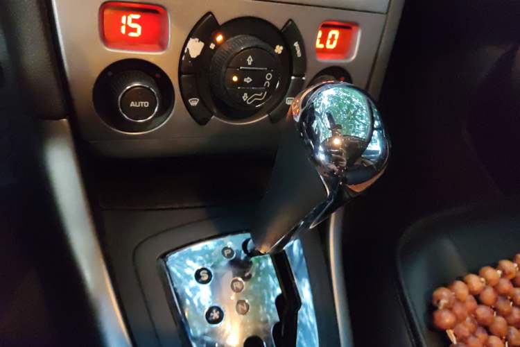 Used Peugeot 408 2010 2.0L Automatic Luxury Edition
