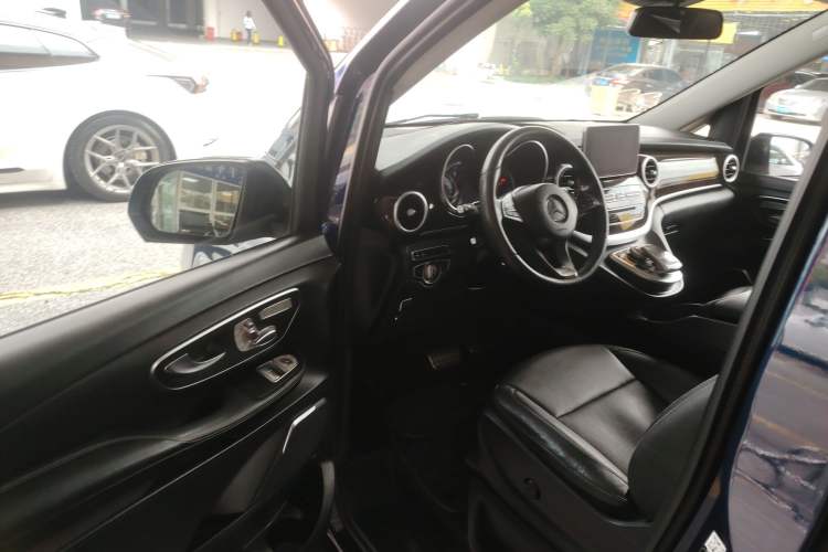 Used Mercedes-Benz V-Class 2018 V 260 Prestige Edition China V
