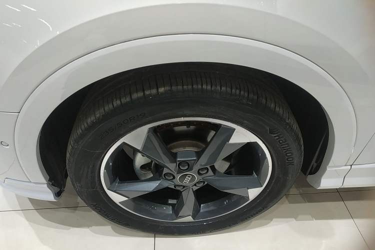 Used Audi Q3 2024 35 TFSI Fashion Dynamic Edition