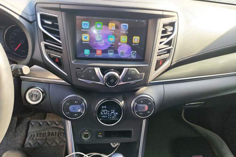 Used BYD Song 2016 Gaishi Edition 1.5TID Automatic Luxury Model
