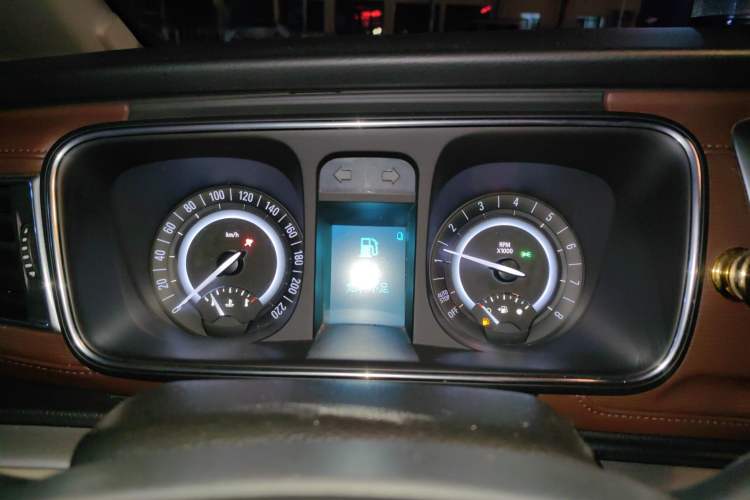 Used Buick GL8 2017 25S Luxury Version China V Standard
