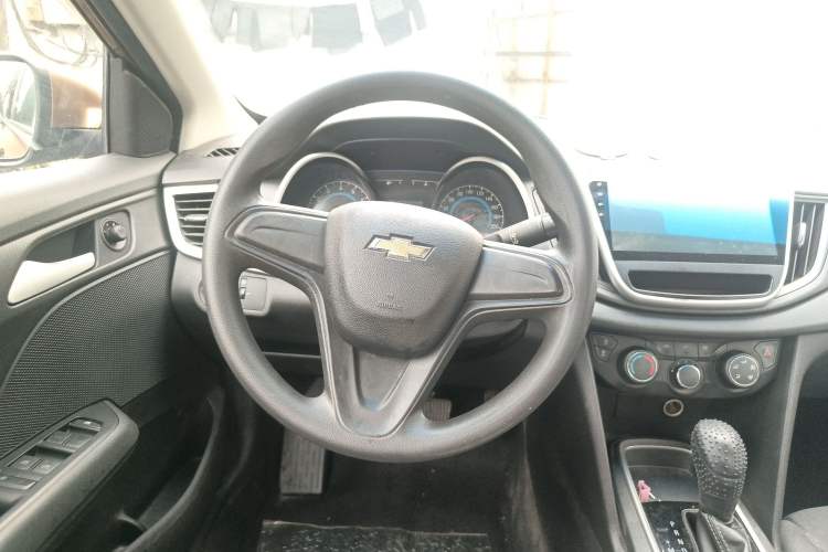 Used Chevrolet Cavalier 2016 1.5L Automatic Enjoyment Edition Steering Wheel