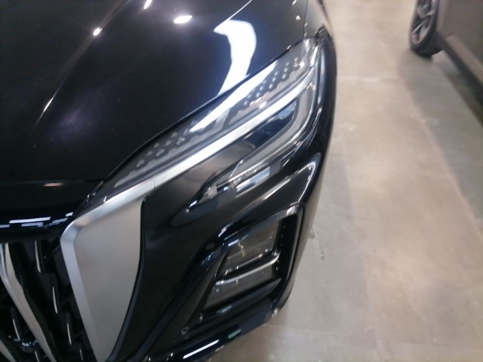 Hongqi HS3 PHEV 2025 Model 117km Jingwei Edition — снимка 8