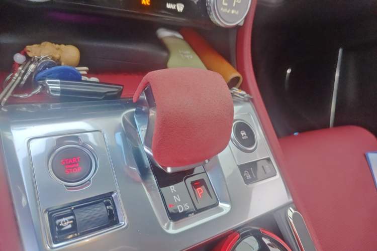 Used Jaguar F-PACE 2021 340 PS R-Dynamic SE
