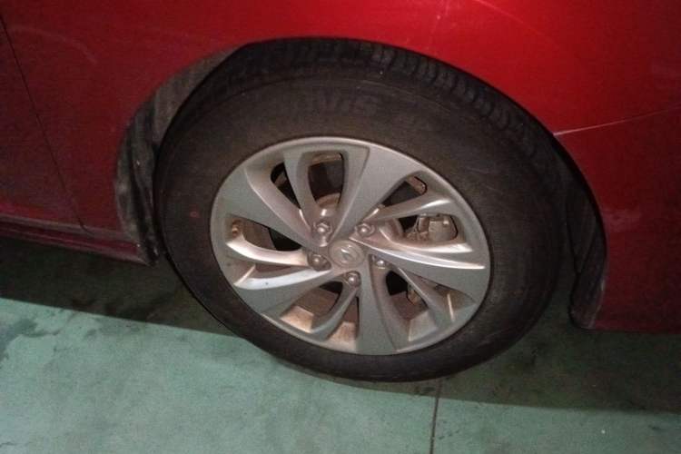 Used Changan Raeton CC 2018 1.5T Manual Elegant Model China V Standard
