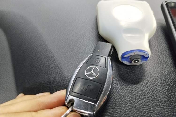 Used Mercedes-Benz B-Class 2017 B 200 Sport Edition Interior 1