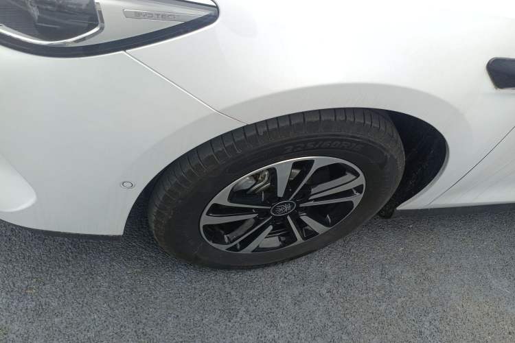 Used BYD Qin PLUS 2025 DM-i Smart Drive 120KM Superior Model
