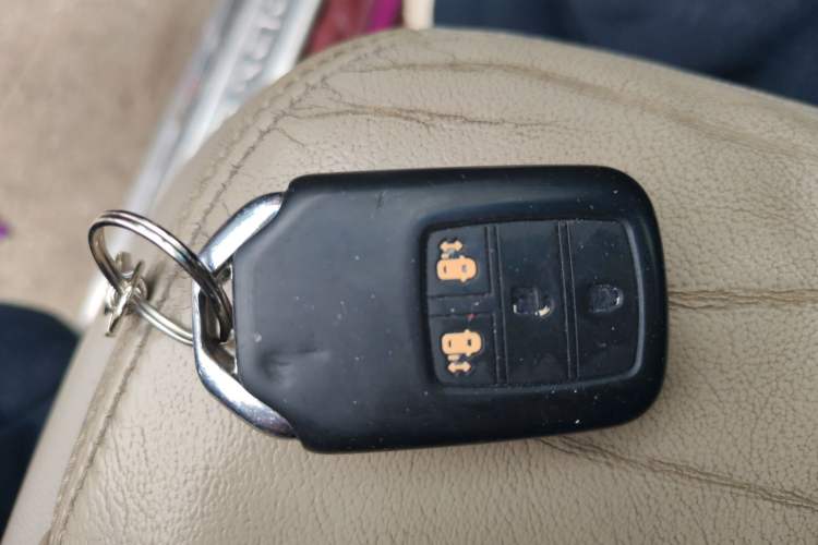 Used Honda Odyssey 2015 Revised 2.4L Luxury Edition
