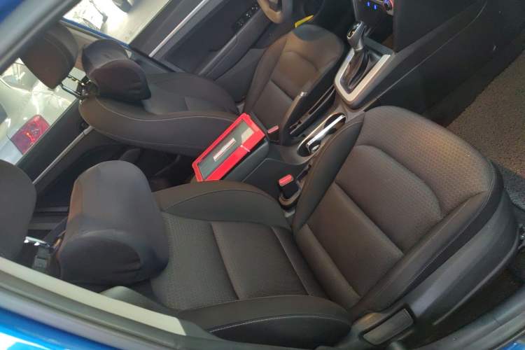 Used Hyundai Elantra (6th Generation / Lingdong) 2016 1.6L Automatic ZhiXuan – Elite Version
