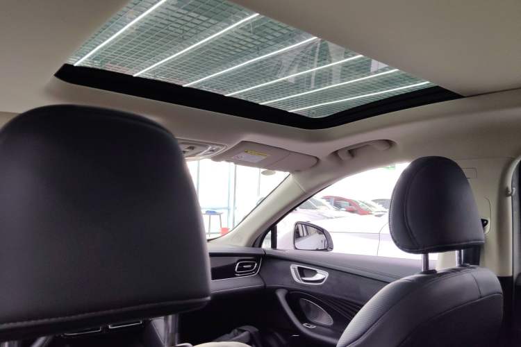 Used Roewe D7 2023 EV 510km Rear-Drive Flagship Edition
