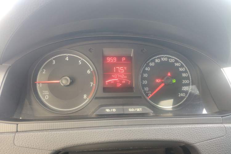 Used Volkswagen Santana 2019 1.5L Automatic Comfort Edition China VI Standard Instrument Cluster