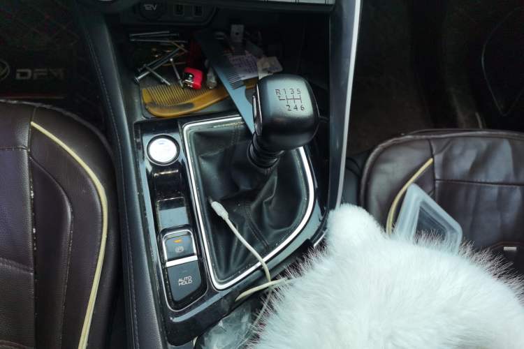 Used Dongfeng Aeolus AX7 2021 1.5T Manual ZhiXiang Edition
