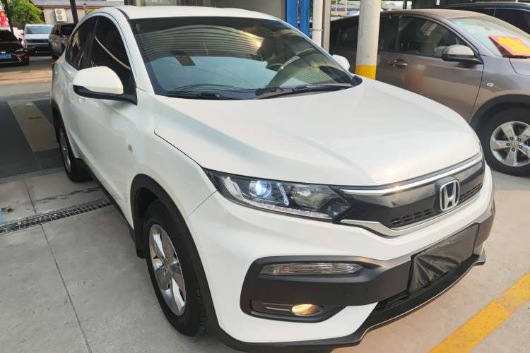 Used Honda XR-V 2017 1.5L LXi CVT Classic Edition Front Right 45 Deg