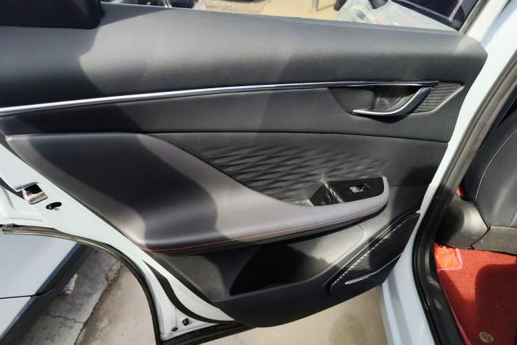 Used BAIC Rubik 2023 1.5T DCT Youth Edition
