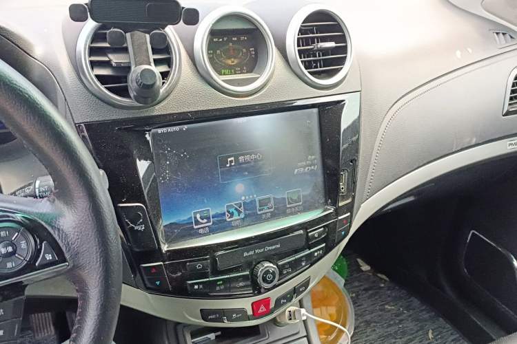 Used BYD S7 2015 2.0T Automatic Prestige Model
