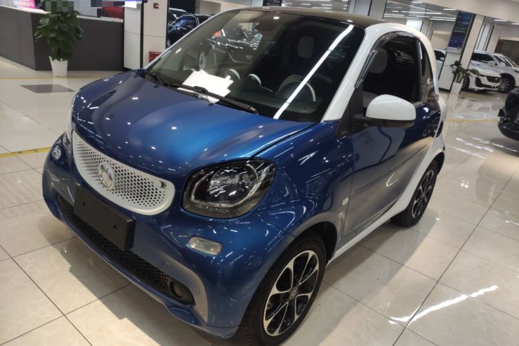 Used smart fortwo 2015 1.0L 52 kW Hardtop Passion Edition